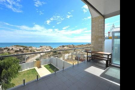 Mandurah Beach House